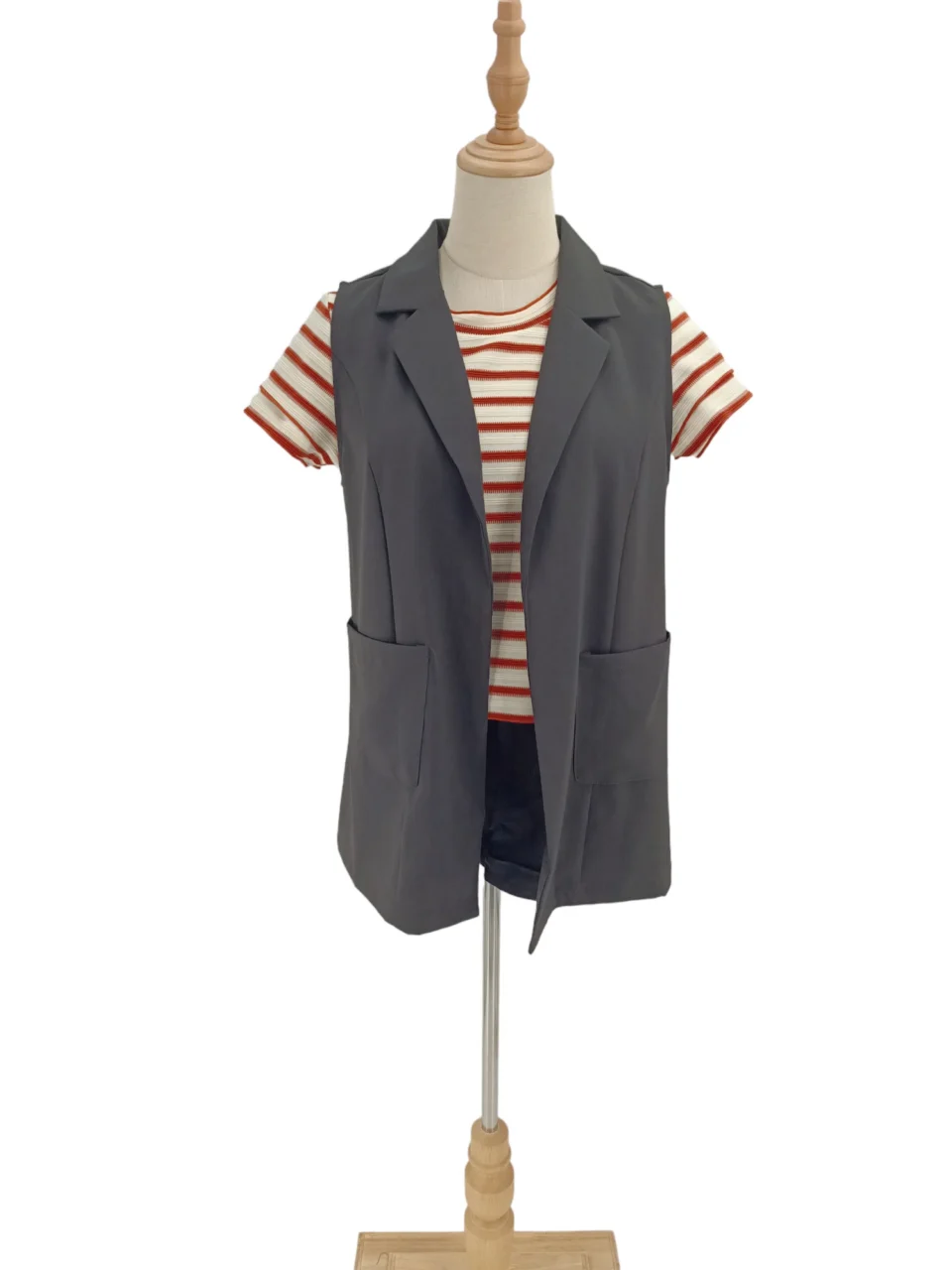 SALLIE SLEEVELESS VEST