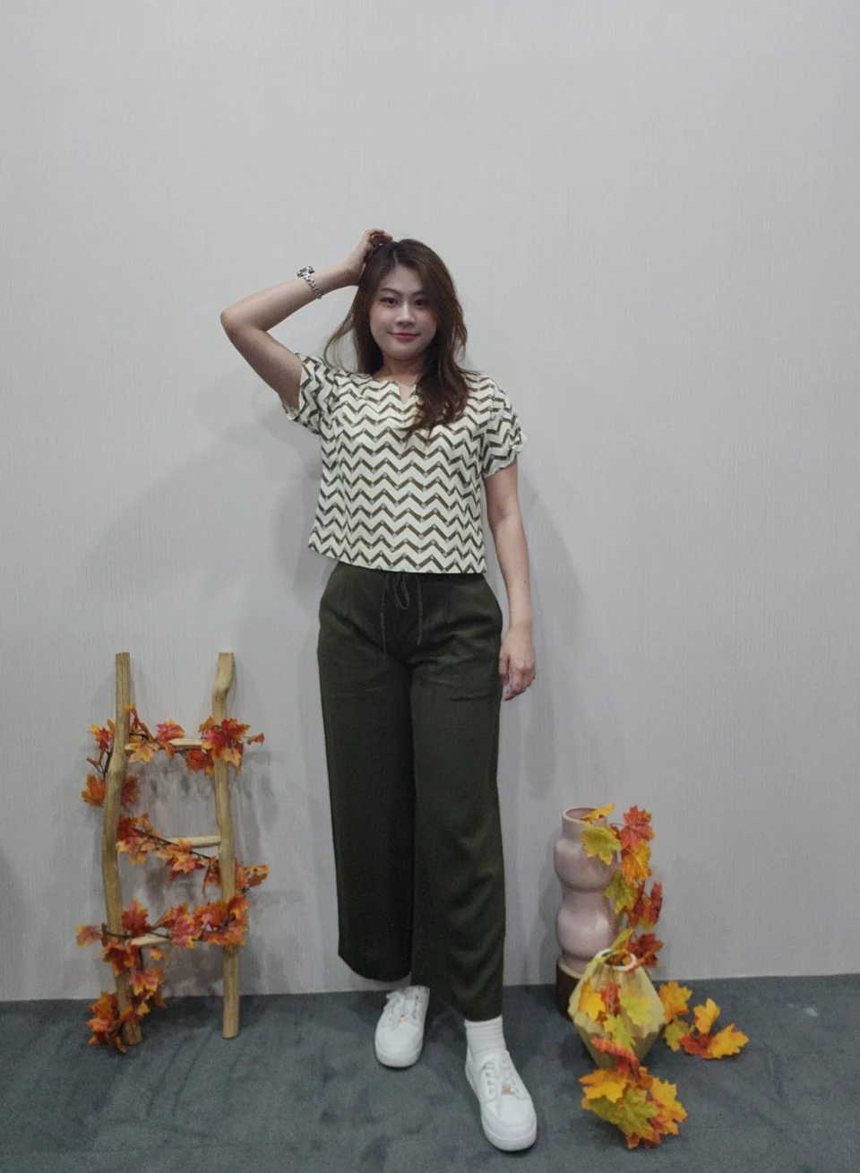 SYEDA PRINTED SHORT SLEEVE BLOUSE — view 6