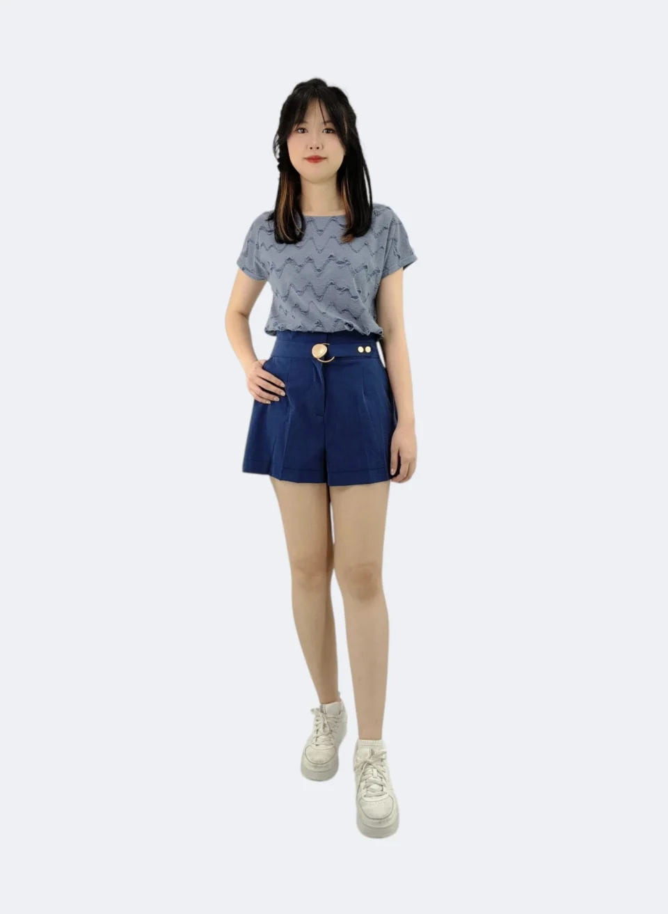 DORA WAVE PATTERN TIE-HEM TEE — view 3