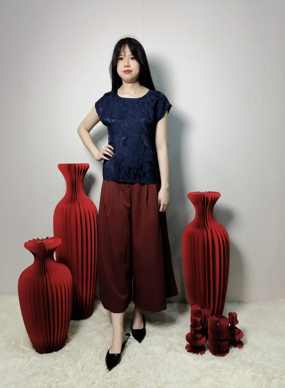 KYAN TEXTURED SLEEVELESS PEPLUM TOP — view 4