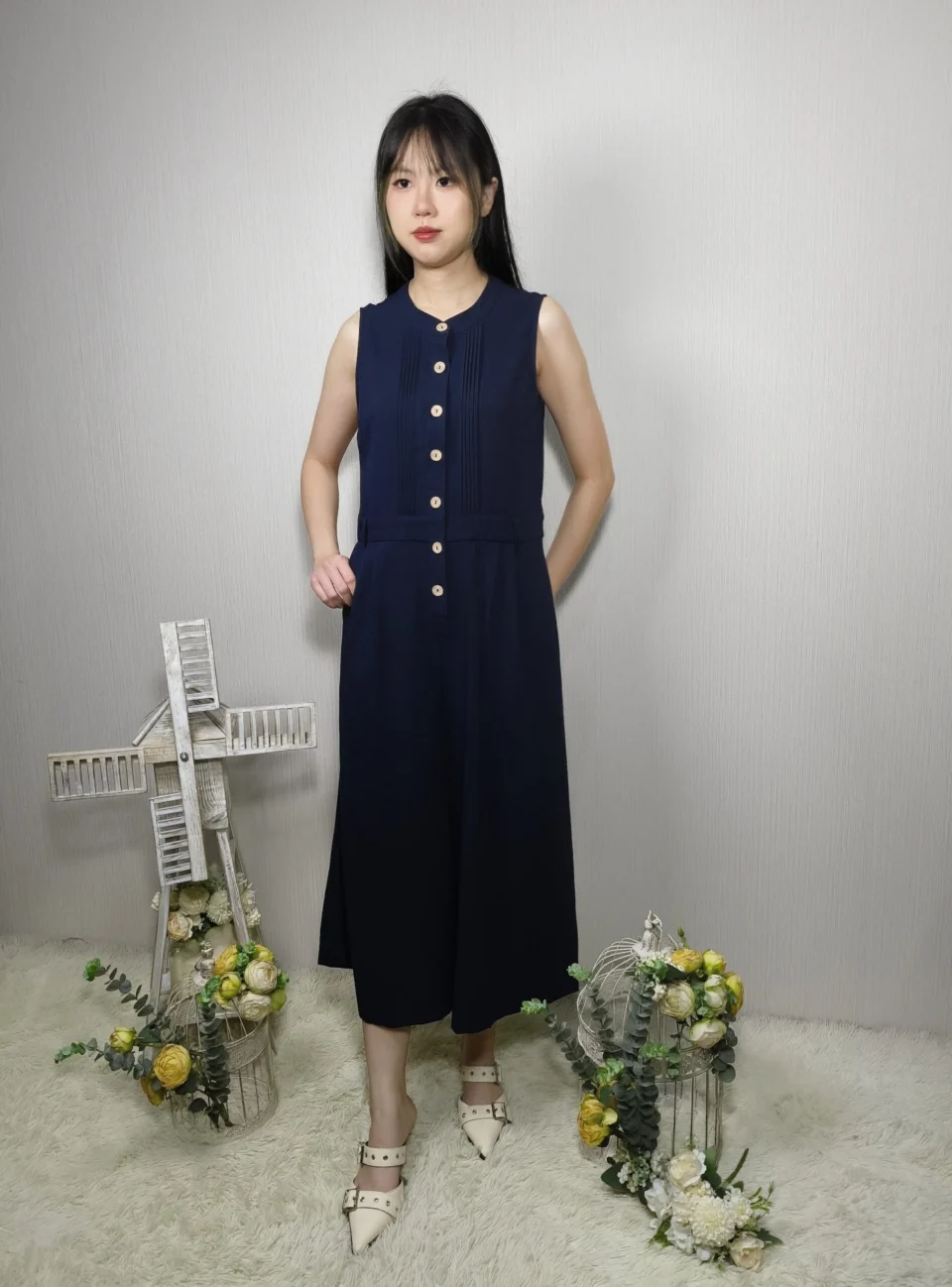 DAVINA TEXTURED SLEEVELESS BUTTON-DOWN JUMPSUIT — view 3