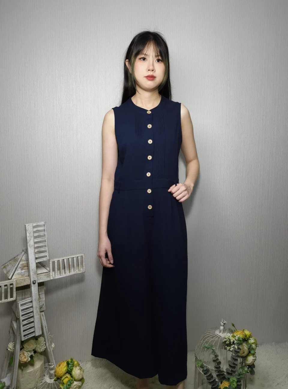 DAVINA TEXTURED SLEEVELESS BUTTON-DOWN JUMPSUIT — view 4