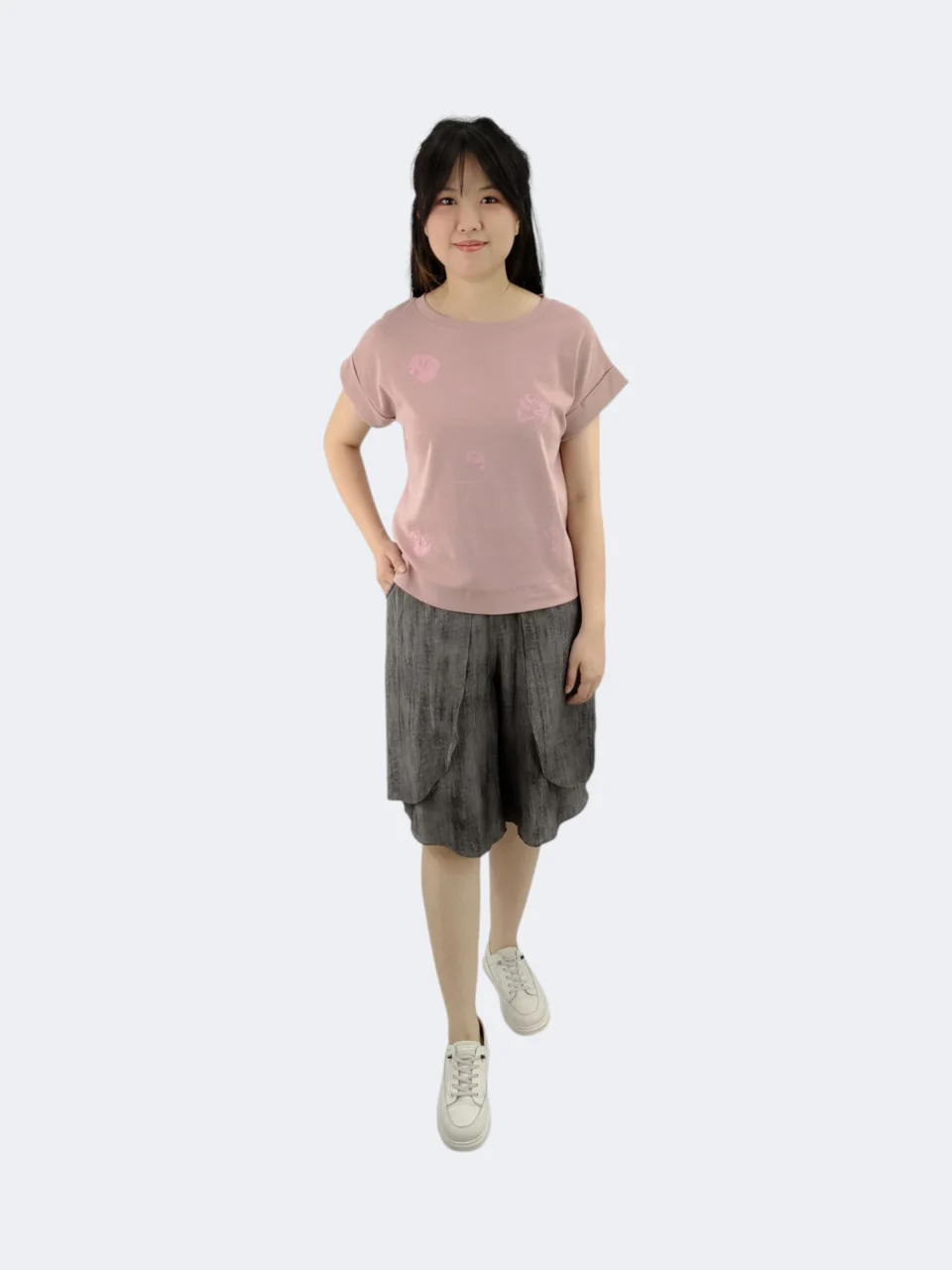 ROBBIE VINTAGE PETAL TEE — view 4