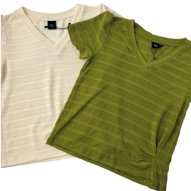 ZOEY V-NECK TSHIRT (FLORAL WHITE) (W-TS47100)